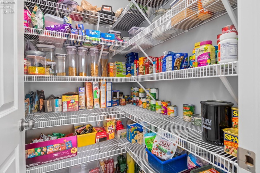 2702 Bogart Road, Sandusky, 44870, 3 Bedrooms Bedrooms, ,3 BathroomsBathrooms,Residential,For Sale,Bogart,20261184