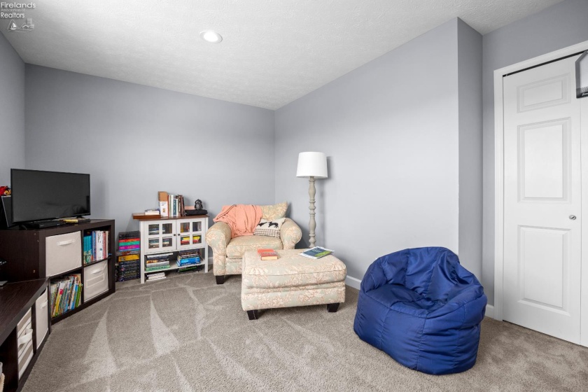 2702 Bogart Road, Sandusky, 44870, 3 Bedrooms Bedrooms, ,3 BathroomsBathrooms,Residential,For Sale,Bogart,20261184