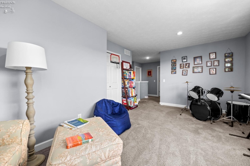 2702 Bogart Road, Sandusky, 44870, 3 Bedrooms Bedrooms, ,3 BathroomsBathrooms,Residential,For Sale,Bogart,20261184