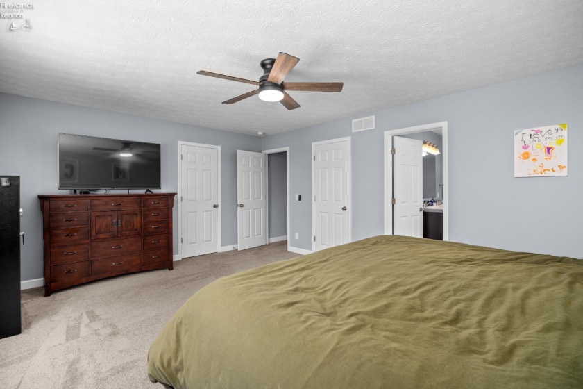 2702 Bogart Road, Sandusky, 44870, 3 Bedrooms Bedrooms, ,3 BathroomsBathrooms,Residential,For Sale,Bogart,20261184