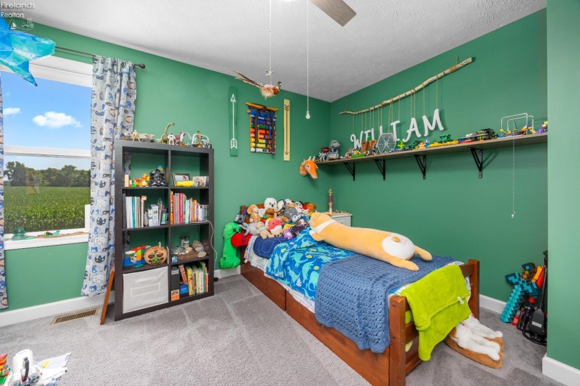 2702 Bogart Road, Sandusky, 44870, 3 Bedrooms Bedrooms, ,3 BathroomsBathrooms,Residential,For Sale,Bogart,20261184