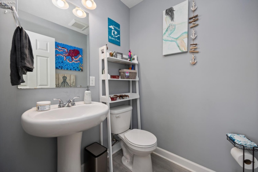 2702 Bogart Road, Sandusky, 44870, 3 Bedrooms Bedrooms, ,3 BathroomsBathrooms,Residential,For Sale,Bogart,20261184