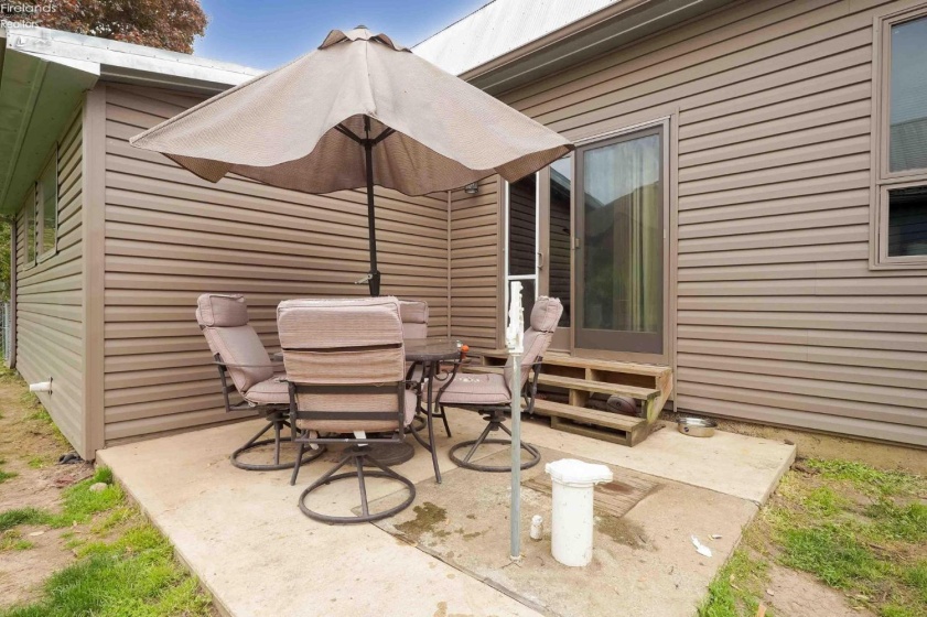 205 Water Street, Other, 45867, 4 Bedrooms Bedrooms, ,2 BathroomsBathrooms,Residential,For Sale,Water,20261199