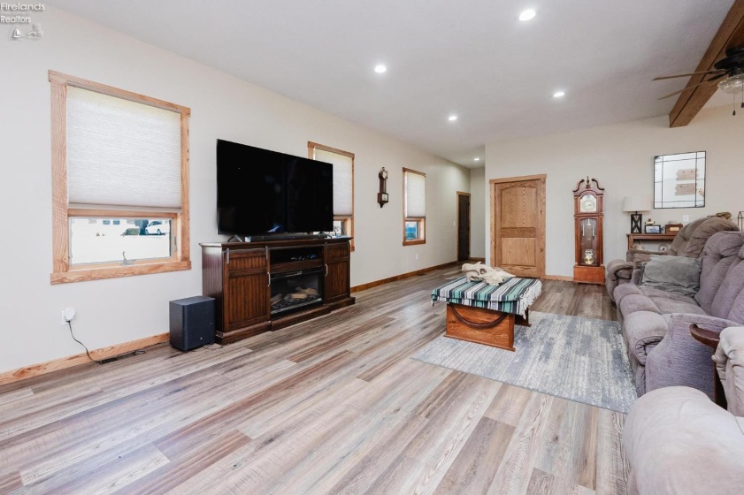 205 Water Street, Other, 45867, 4 Bedrooms Bedrooms, ,2 BathroomsBathrooms,Residential,For Sale,Water,20261199