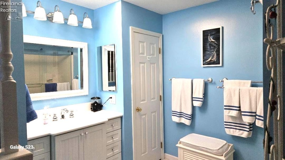 223 Vine Avenue, Lakeside, 43440, 4 Bedrooms Bedrooms, ,2 BathroomsBathrooms,Residential,For Sale,Vine,20261204