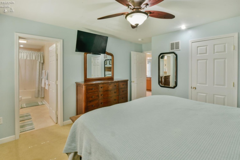 1780 Anna Drive, Marblehead, 43440, 3 Bedrooms Bedrooms, ,2 BathroomsBathrooms,Residential,For Sale,Anna,20261086