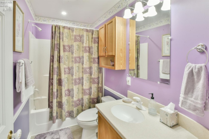 1780 Anna Drive, Marblehead, 43440, 3 Bedrooms Bedrooms, ,2 BathroomsBathrooms,Residential,For Sale,Anna,20261086