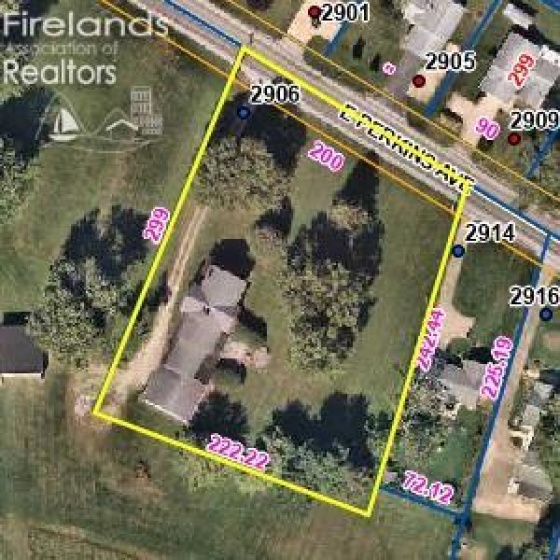 2906 Perkins Avenue, Sandusky, 44870, 6 Bedrooms Bedrooms, ,2 BathroomsBathrooms,Residential,For Sale,Perkins,20254703
