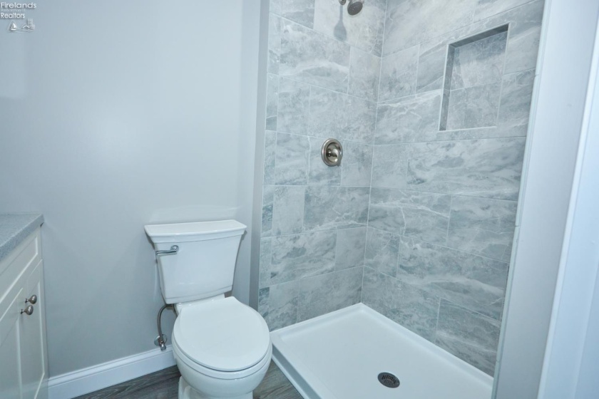 37 Silvern Street, Huron, 44839, 4 Bedrooms Bedrooms, ,4 BathroomsBathrooms,Residential,For Sale,Silvern,20261208