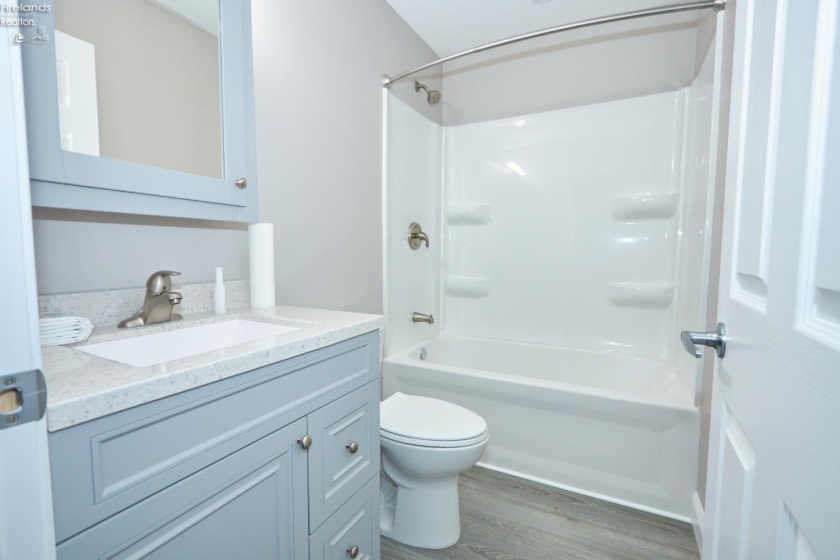 37 Silvern Street, Huron, 44839, 4 Bedrooms Bedrooms, ,4 BathroomsBathrooms,Residential,For Sale,Silvern,20261208