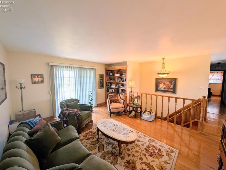 5917 HEYWOOD Road, Sandusky, 44870, 4 Bedrooms Bedrooms, ,2 BathroomsBathrooms,Residential,For Sale,HEYWOOD,20261189