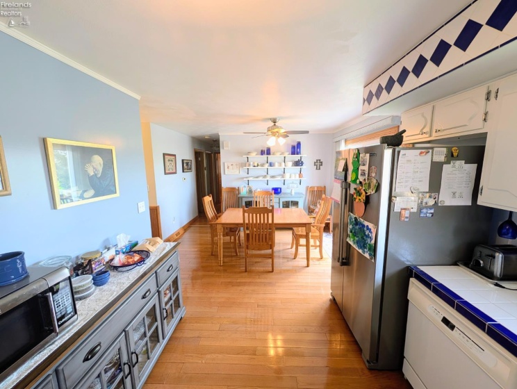 5917 HEYWOOD Road, Sandusky, 44870, 4 Bedrooms Bedrooms, ,2 BathroomsBathrooms,Residential,For Sale,HEYWOOD,20261189