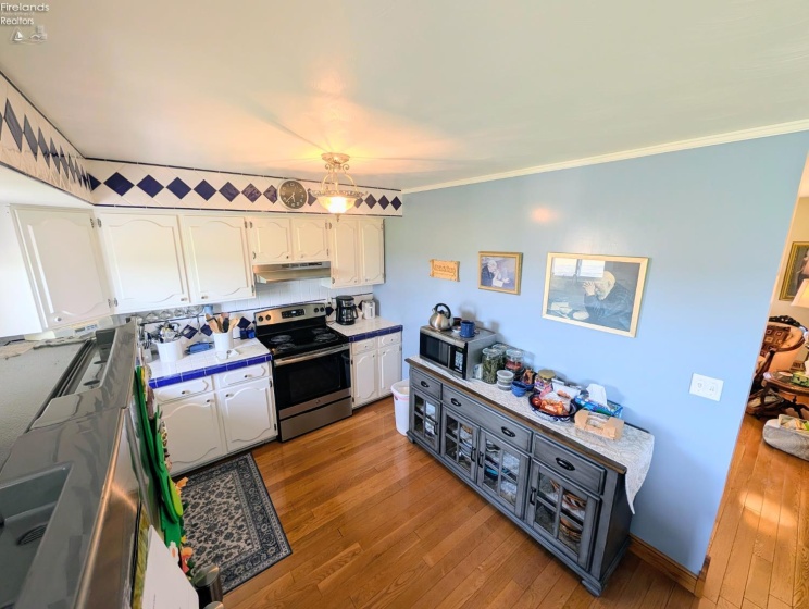 5917 HEYWOOD Road, Sandusky, 44870, 4 Bedrooms Bedrooms, ,2 BathroomsBathrooms,Residential,For Sale,HEYWOOD,20261189