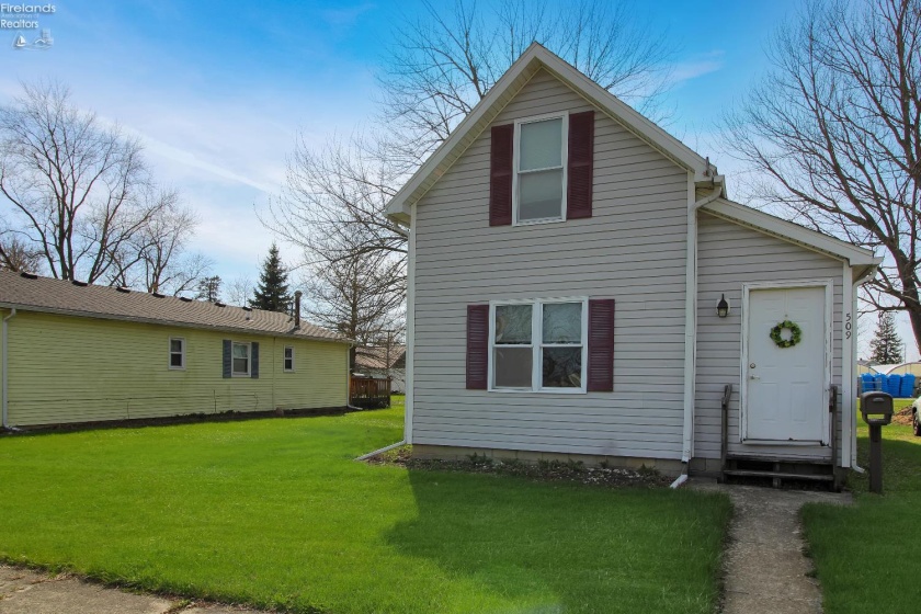 509 Locust Street, Oak Harbor, 43449, 3 Bedrooms Bedrooms, ,1 BathroomBathrooms,Residential,For Sale,Locust,20261217