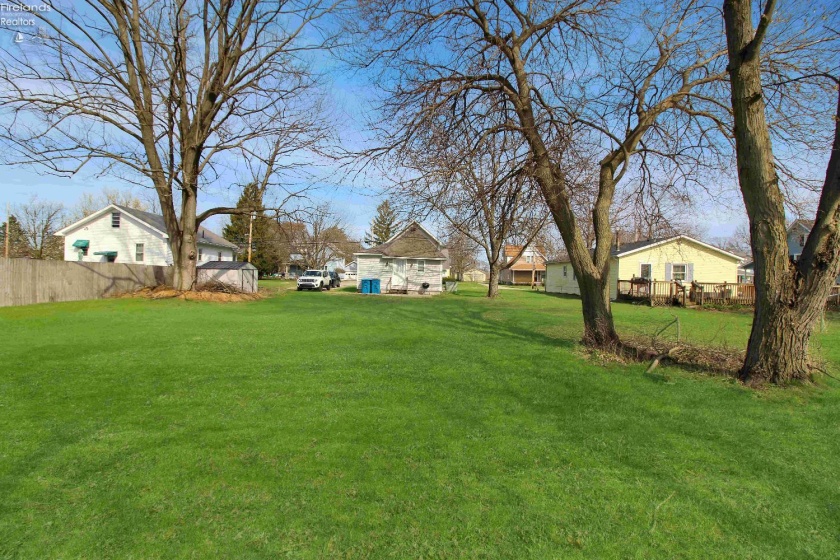 509 Locust Street, Oak Harbor, 43449, 3 Bedrooms Bedrooms, ,1 BathroomBathrooms,Residential,For Sale,Locust,20261217