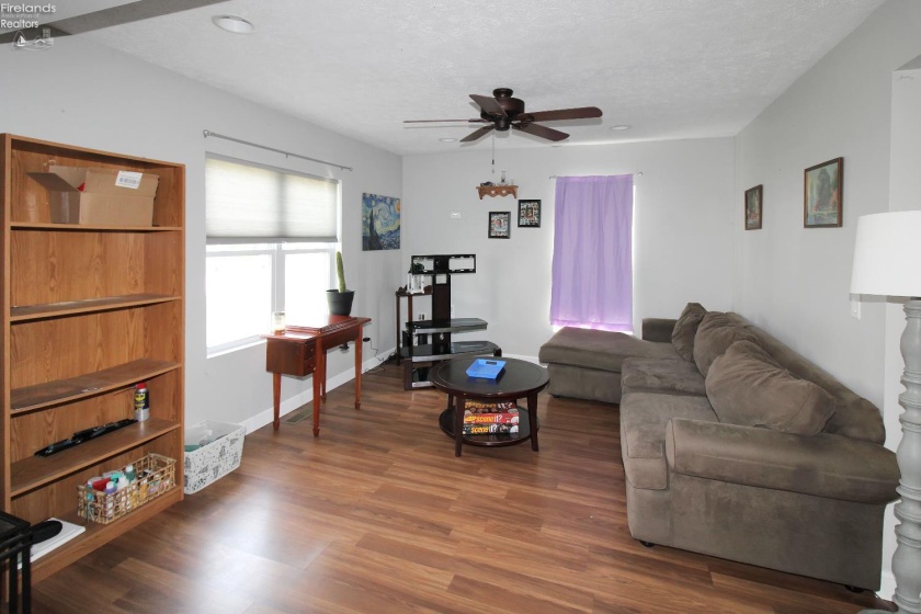 509 Locust Street, Oak Harbor, 43449, 3 Bedrooms Bedrooms, ,1 BathroomBathrooms,Residential,For Sale,Locust,20261217