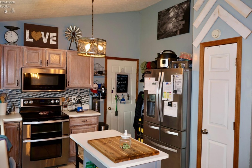 5081 Tomahawk Drive, Norwalk, 44857, 3 Bedrooms Bedrooms, ,2 BathroomsBathrooms,Residential,For Sale,Tomahawk,20261218