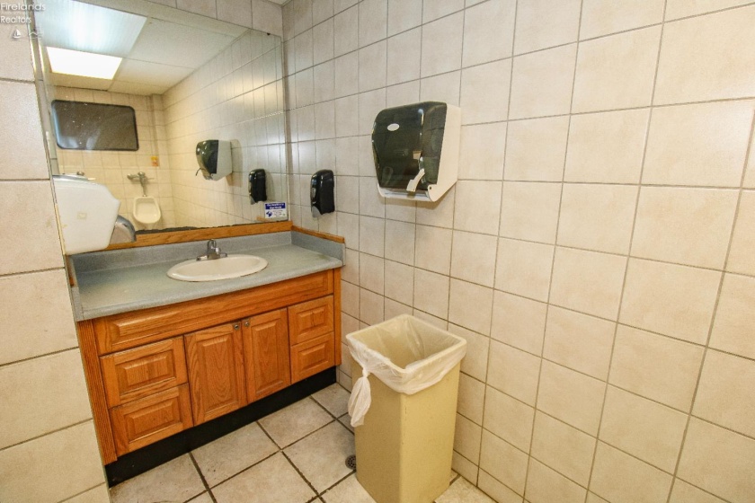 125 Main Street, Huron, 44839, ,Commercial,For Sale,Main,20261106