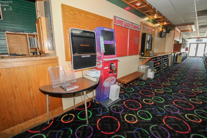 125 Main Street, Huron, 44839, ,Commercial,For Sale,Main,20261106