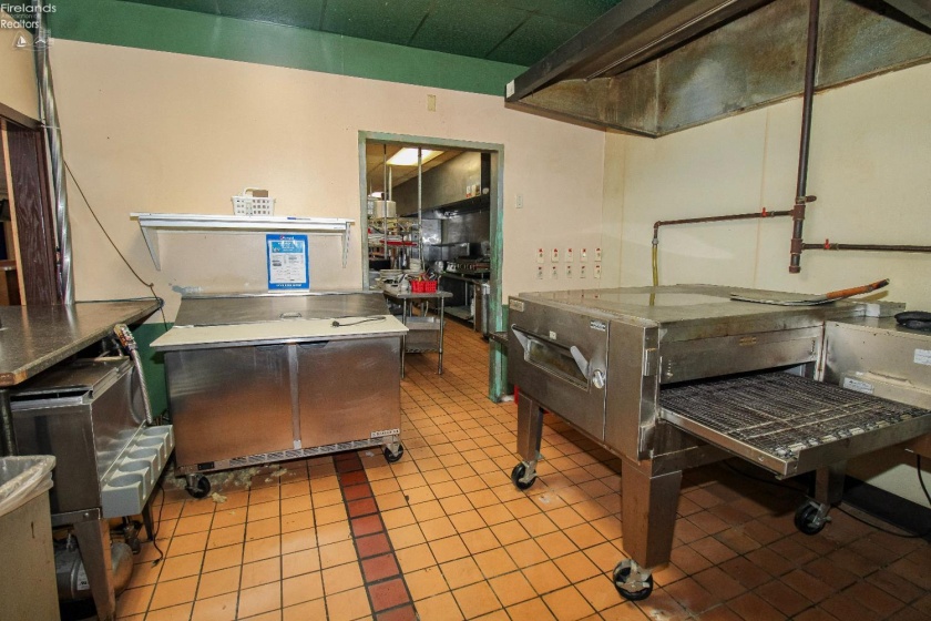 125 Main Street, Huron, 44839, ,Commercial,For Sale,Main,20261106