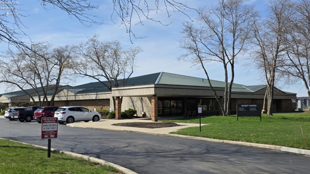 200 Pearl St, Findlay, 45840, ,Commercial For Lease,For Lease,Pearl St,20261230