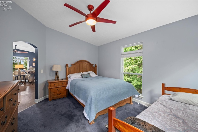 3175 Memorial Shoreway Drive, Marblehead, 43440, 3 Bedrooms Bedrooms, ,2 BathroomsBathrooms,Residential,For Sale,Memorial Shoreway,20261237