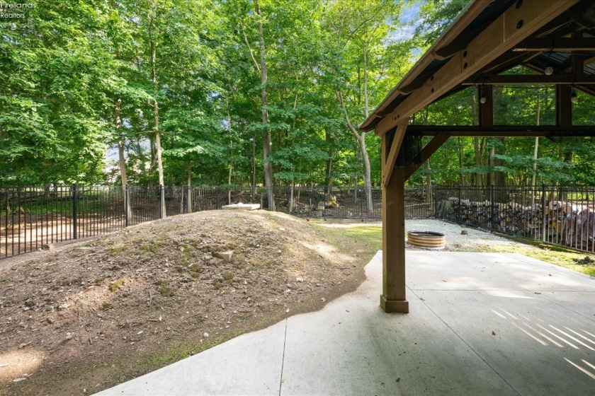 3175 Memorial Shoreway Drive, Marblehead, 43440, 3 Bedrooms Bedrooms, ,2 BathroomsBathrooms,Residential,For Sale,Memorial Shoreway,20261237