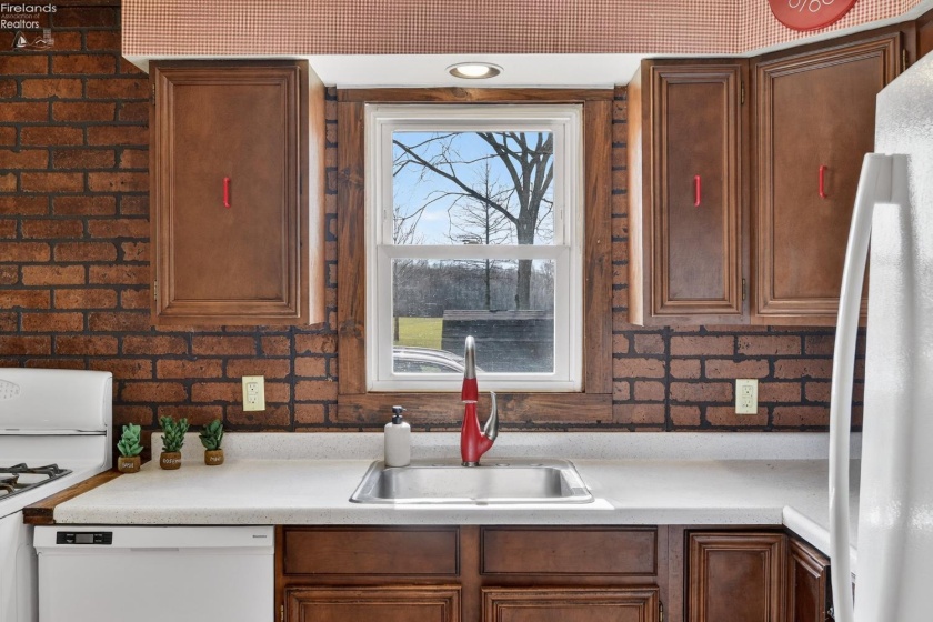 45089 E Hamilton St, Oberlin, 44074, 3 Bedrooms Bedrooms, ,2 BathroomsBathrooms,Residential,For Sale,E Hamilton St,20261236