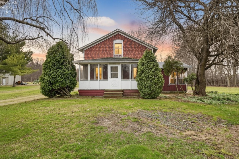 45089 E Hamilton St, Oberlin, 44074, 3 Bedrooms Bedrooms, ,2 BathroomsBathrooms,Residential,For Sale,E Hamilton St,20261236