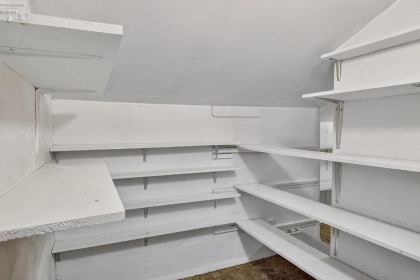 45089 E Hamilton St, Oberlin, 44074, 3 Bedrooms Bedrooms, ,2 BathroomsBathrooms,Residential,For Sale,E Hamilton St,20261236