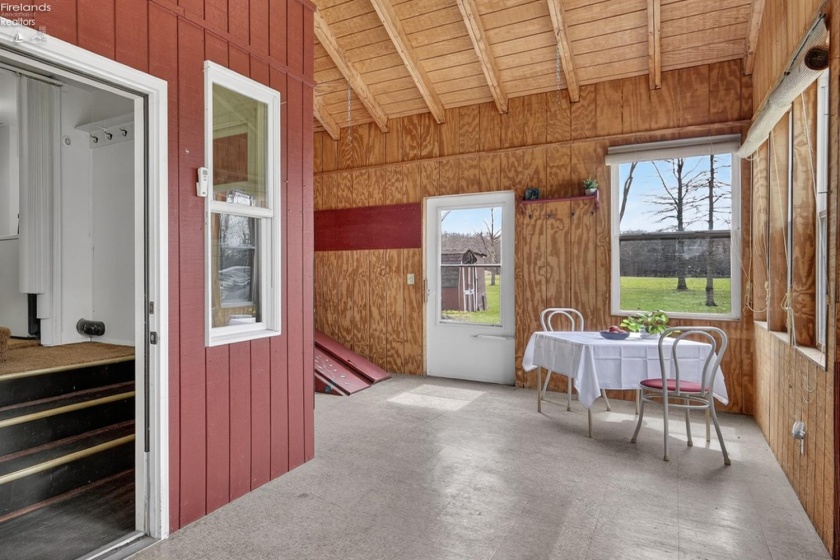 45089 E Hamilton St, Oberlin, 44074, 3 Bedrooms Bedrooms, ,2 BathroomsBathrooms,Residential,For Sale,E Hamilton St,20261236