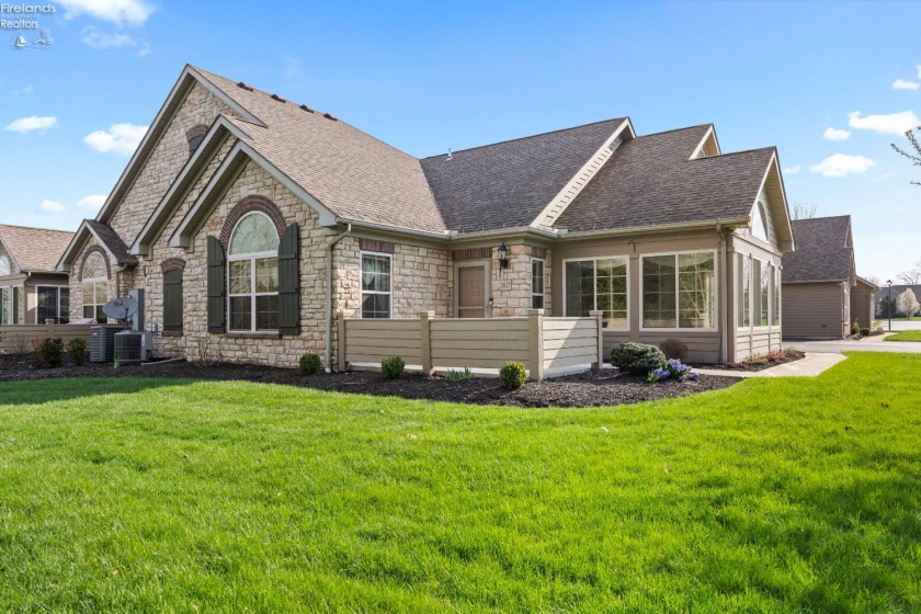 3817 Windsor Bridge Circle, Huron, 44839, 2 Bedrooms Bedrooms, ,2 BathroomsBathrooms,Residential,For Sale,Windsor Bridge,20261164