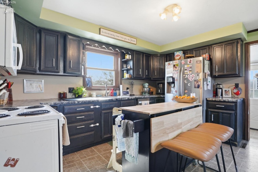 1444 County Road 50, Tiffin, 44883, 3 Bedrooms Bedrooms, ,1 BathroomBathrooms,Residential,For Sale,County Road 50,20261173