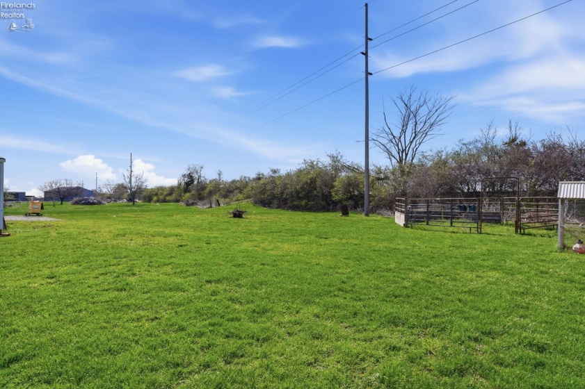 1444 County Road 50, Tiffin, 44883, 3 Bedrooms Bedrooms, ,1 BathroomBathrooms,Residential,For Sale,County Road 50,20261173