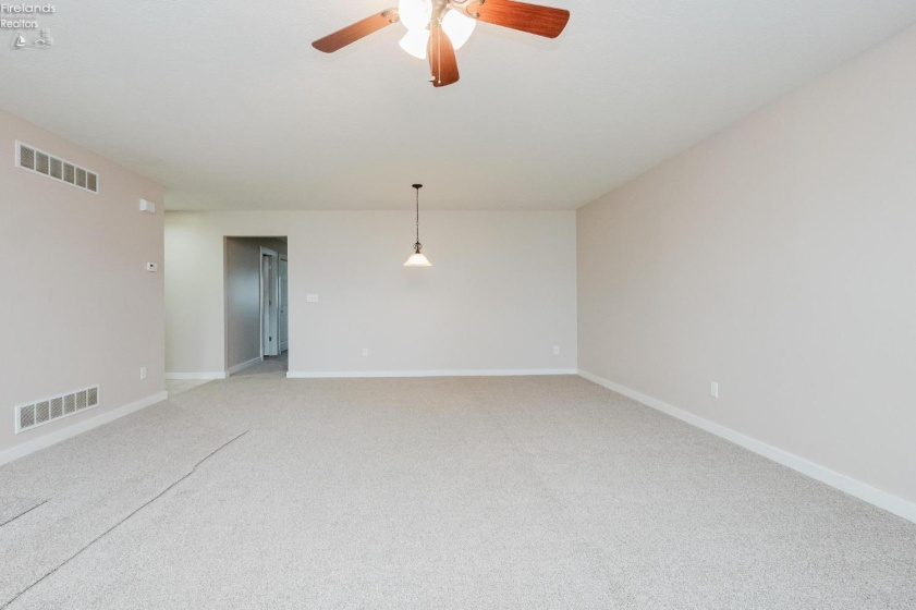 4716 Lake Court, Sandusky, 44870, 2 Bedrooms Bedrooms, ,2 BathroomsBathrooms,Residential,For Sale,Lake Court,20261198