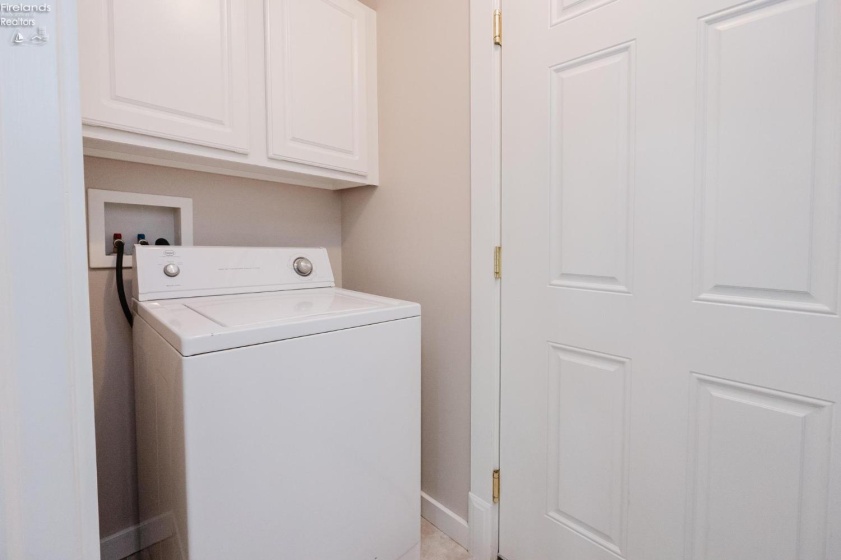 4716 Lake Court, Sandusky, 44870, 2 Bedrooms Bedrooms, ,2 BathroomsBathrooms,Residential,For Sale,Lake Court,20261198