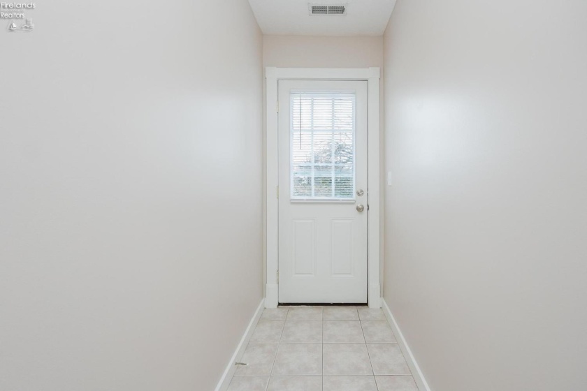 4716 Lake Court, Sandusky, 44870, 2 Bedrooms Bedrooms, ,2 BathroomsBathrooms,Residential,For Sale,Lake Court,20261198