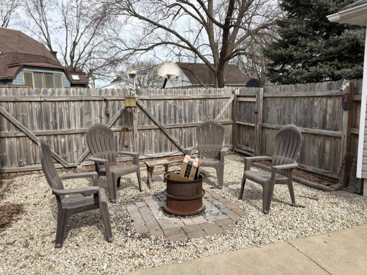 7959 Main Street, Bellevue, 44811, 3 Bedrooms Bedrooms, ,1 BathroomBathrooms,Residential,For Sale,Main,20261239