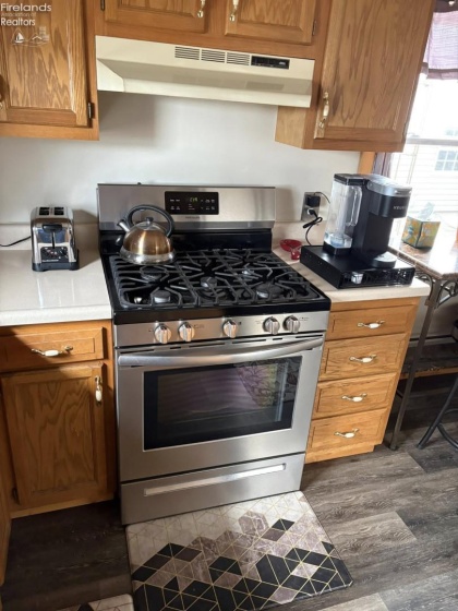 7959 Main Street, Bellevue, 44811, 3 Bedrooms Bedrooms, ,1 BathroomBathrooms,Residential,For Sale,Main,20261239