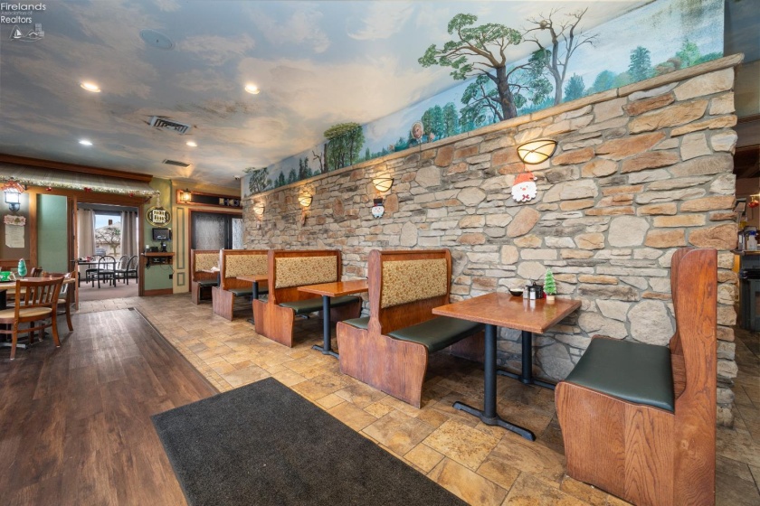 4415 Liberty Avenue, Vermilion, 44089, ,Commercial,For Sale,Liberty,20261243