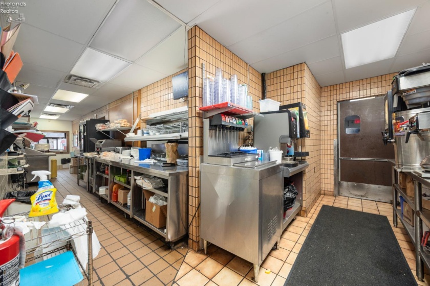 4415 Liberty Avenue, Vermilion, 44089, ,Commercial,For Sale,Liberty,20261243