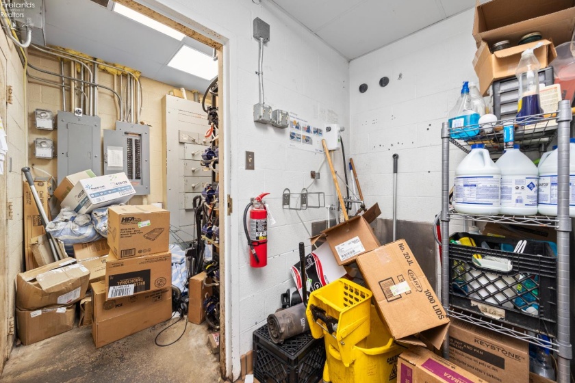 4415 Liberty Avenue, Vermilion, 44089, ,Commercial,For Sale,Liberty,20261243