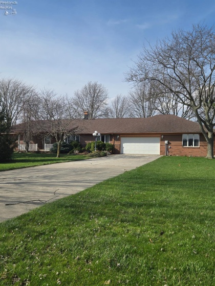18565 Moline Martin Road, Martin, 43445, 3 Bedrooms Bedrooms, ,3 BathroomsBathrooms,Residential,For Sale,Moline Martin,20261187