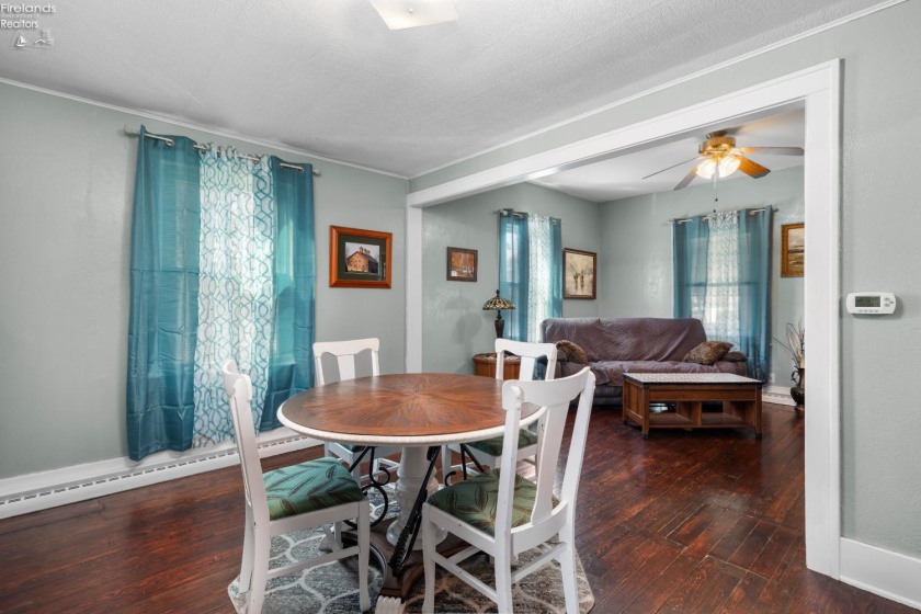 426 Locust Street, Oak Harbor, 43449, 3 Bedrooms Bedrooms, ,1 BathroomBathrooms,Residential,For Sale,Locust,20261129