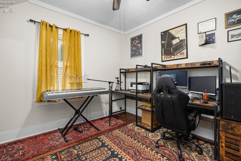 426 Locust Street, Oak Harbor, 43449, 3 Bedrooms Bedrooms, ,1 BathroomBathrooms,Residential,For Sale,Locust,20261129