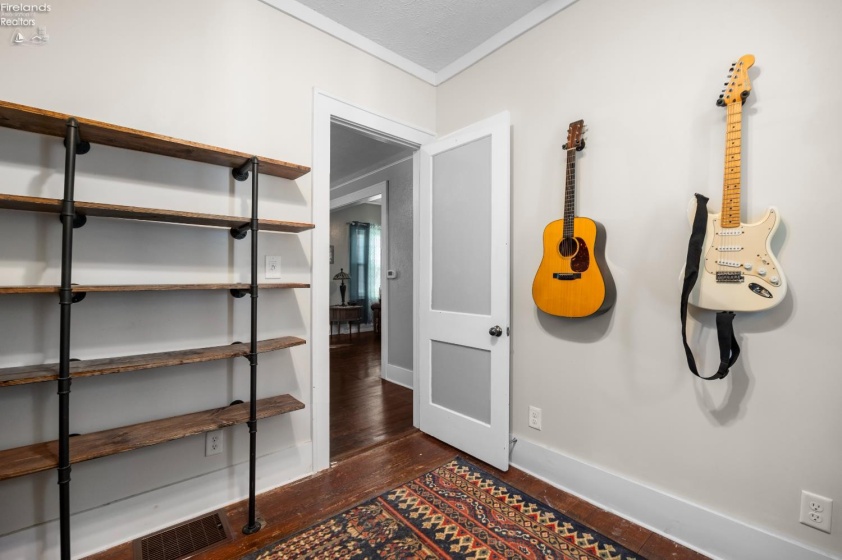 426 Locust Street, Oak Harbor, 43449, 3 Bedrooms Bedrooms, ,1 BathroomBathrooms,Residential,For Sale,Locust,20261129