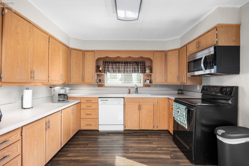 426 Locust Street, Oak Harbor, 43449, 3 Bedrooms Bedrooms, ,1 BathroomBathrooms,Residential,For Sale,Locust,20261129