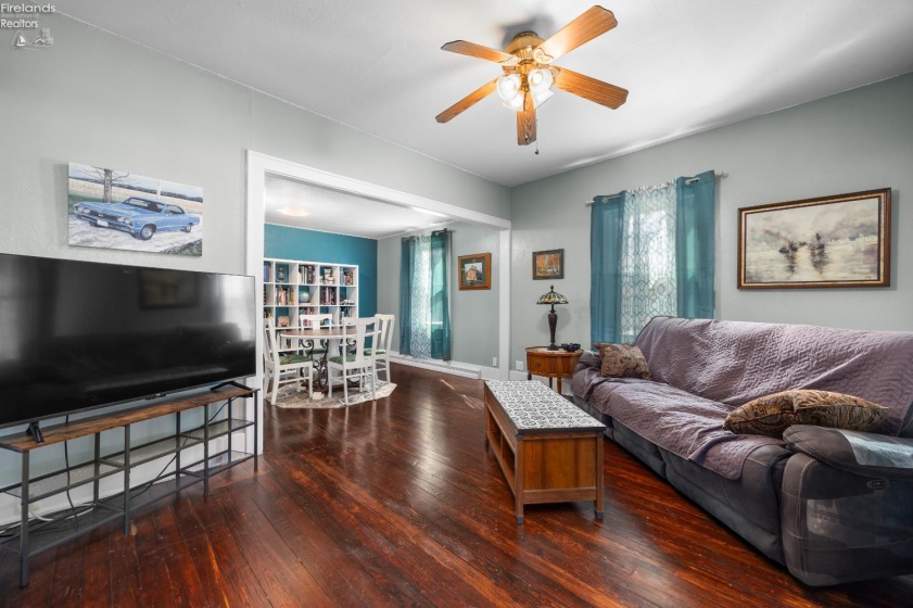 426 Locust Street, Oak Harbor, 43449, 3 Bedrooms Bedrooms, ,1 BathroomBathrooms,Residential,For Sale,Locust,20261129