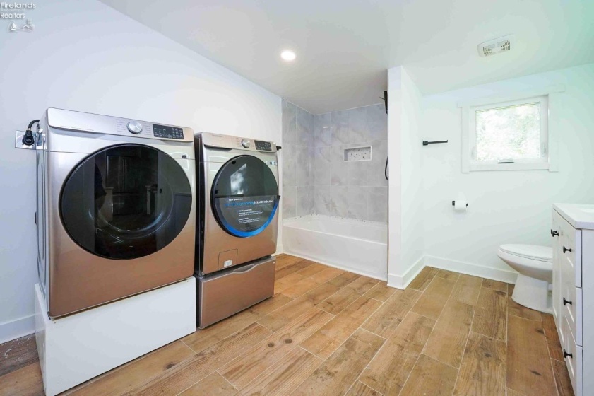 612 2nd Street, Fremont, 43420, 3 Bedrooms Bedrooms, ,2 BathroomsBathrooms,Residential,For Sale,2nd,20260967