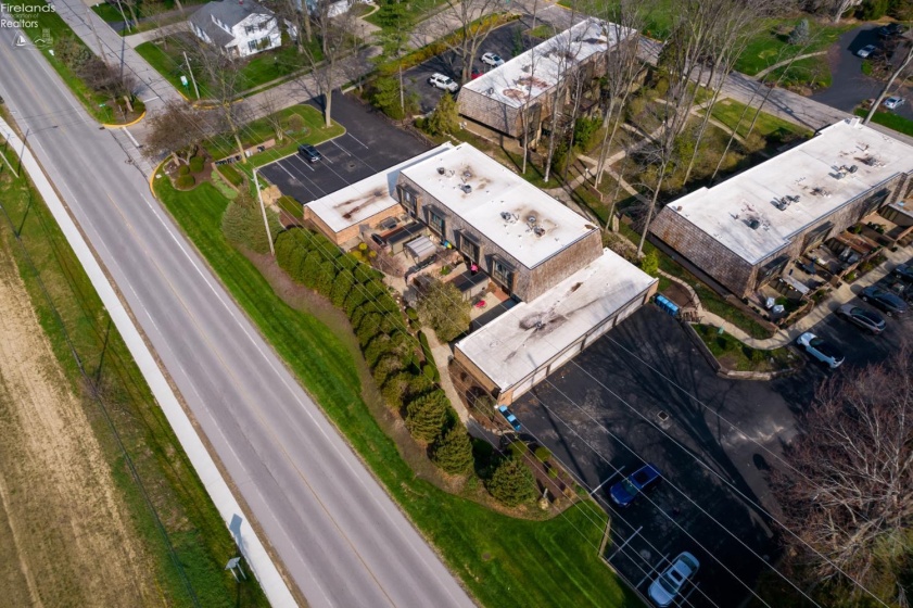 1110 By The Shores Drive, Huron, 44839, 2 Bedrooms Bedrooms, ,2 BathroomsBathrooms,Residential,For Sale,By The Shores,20261219